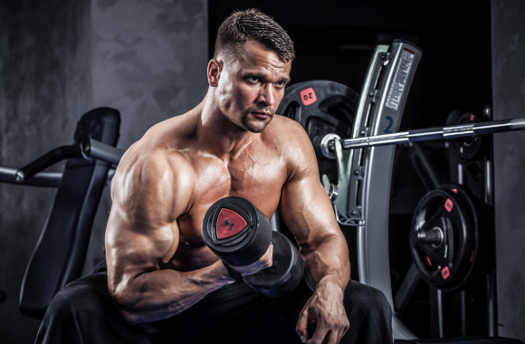 Scitec Jumbo – naturalnie wspomaga budowanie mięśni
