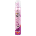 Schwarzkopf Taft Curly Pianka do włosów